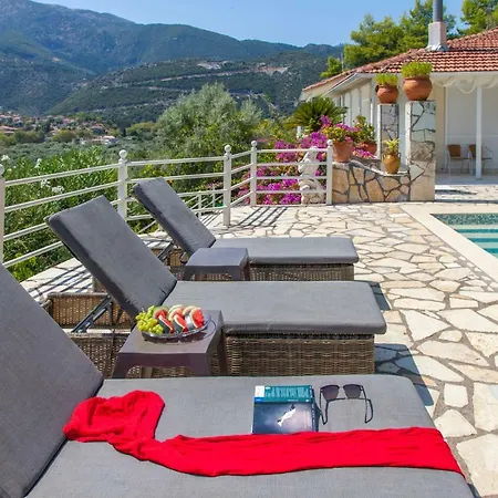 Villa Vparaskevi