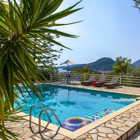 Vparaskevi Villa Nidrí