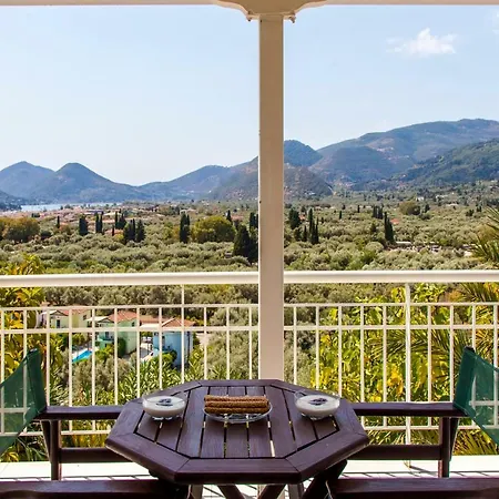 Vparaskevi Villa *